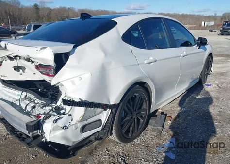 2025 Toyota Camry Xse z USA, uszkodzony, nr VIN 4T1DAACK8SU128382